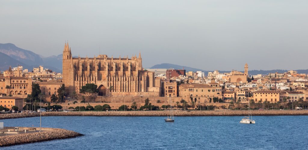Catedral-Basilica de Santa Maria de Mallorca in Palma, Spain